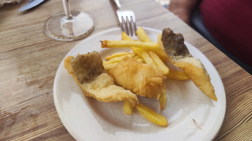 Fuenledes Cafe - Bar — Comida y bebida