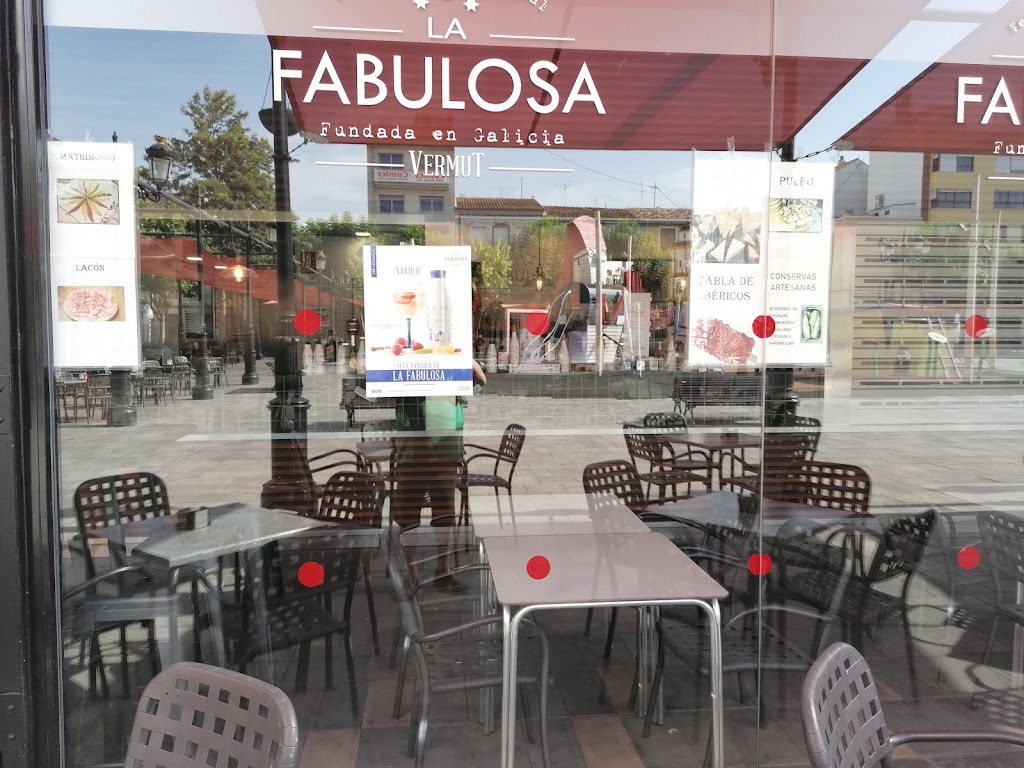 La Fabulosa — Ambiente