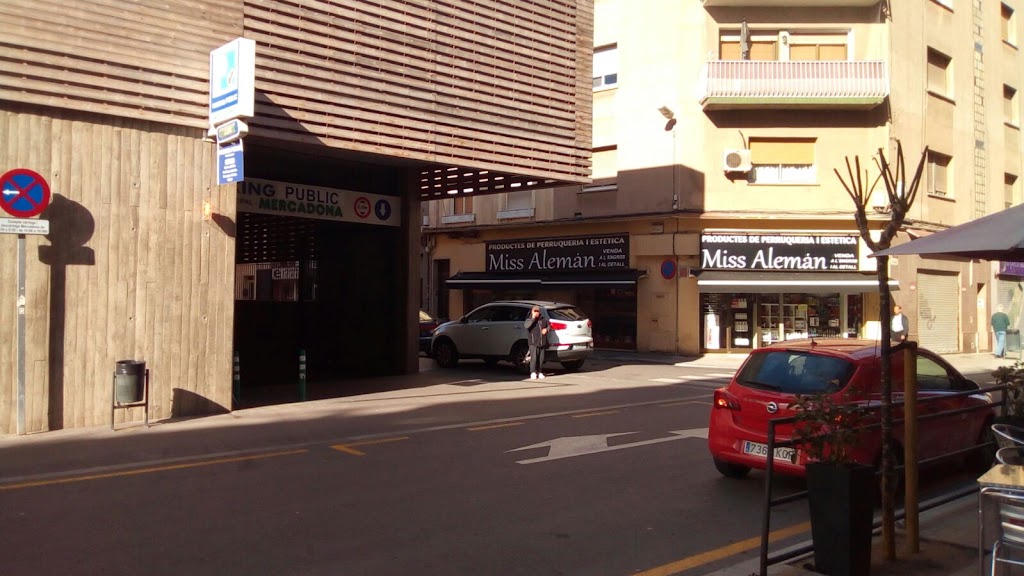 Parking Mercat Sant Adria