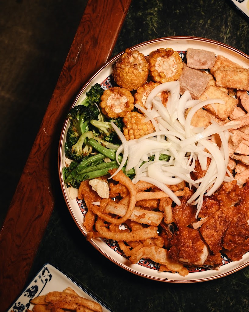 【不老神雞 永興總店】雞排｜鹽酥雞｜宵夜｜美食｜炸物專賣｜飲料｜手搖飲｜銅板美食｜台中必吃｜永興街美食｜ 的照片