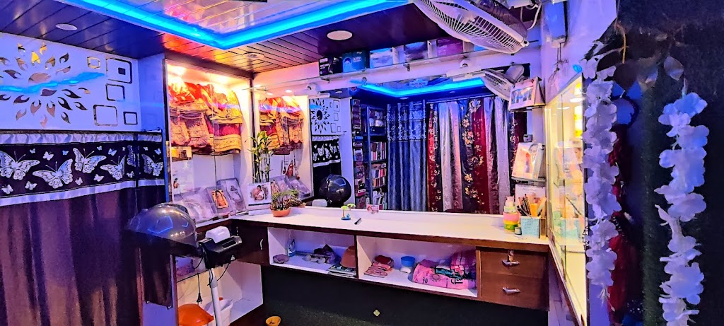 Saumya Beauty Parlour