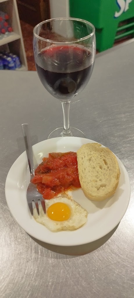 Hogar del pensionista — Comida y bebida