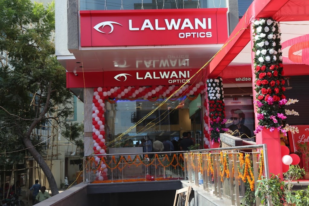 Lalwani Optics