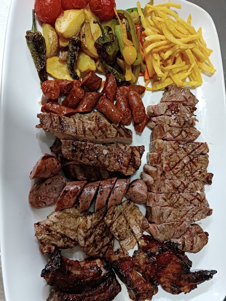 Restaurante en Fuengirola Taberna La Gaonera — Comida y bebida
