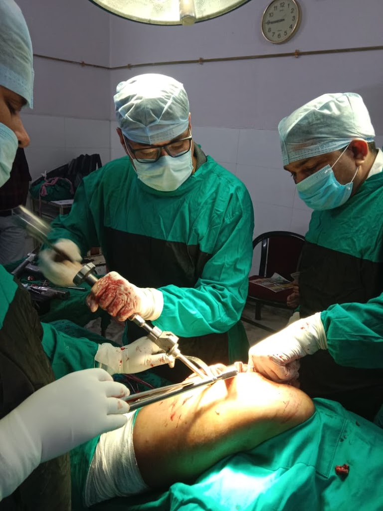 Dr. Dr Gaurav Sharma Ortho