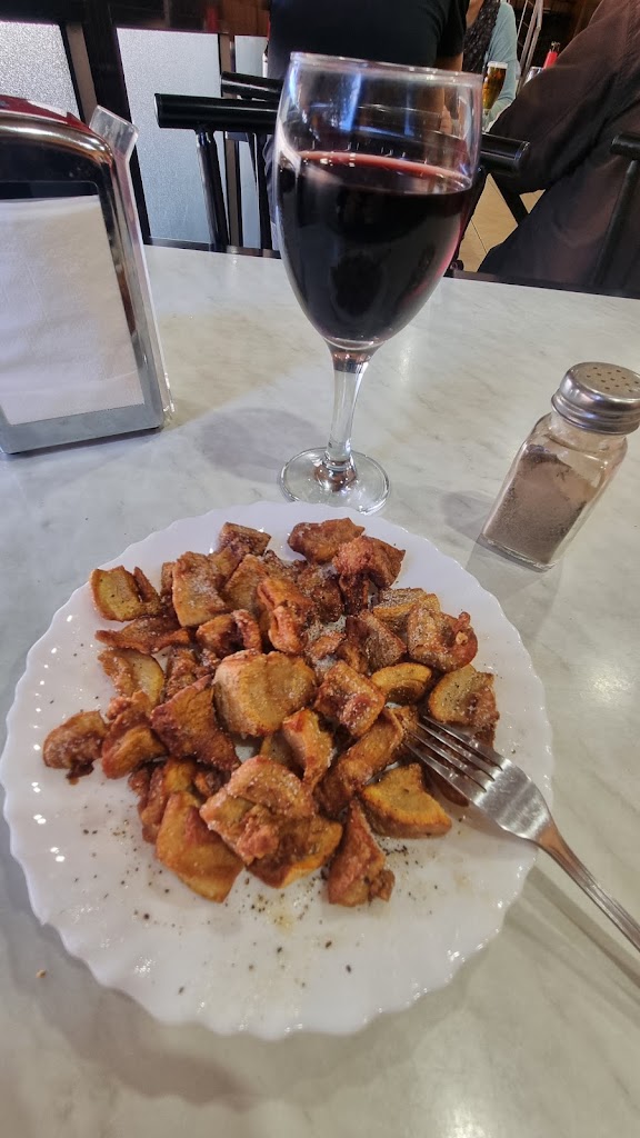 Bar Cafe Cafe — Comida y bebida