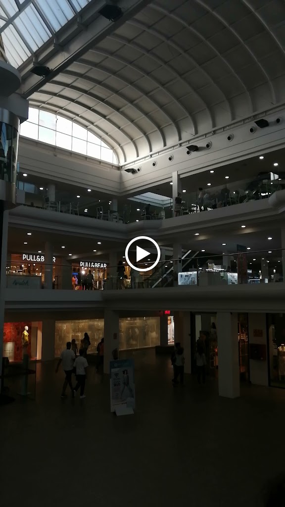 Centro Comercial Deiland — Interior