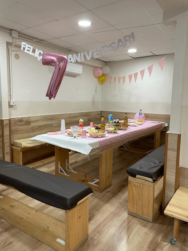 Joggo Cardedeu. Aniversaris i festes infantils. Lloguer de local i sales. Sala de fiestas. Cardedeu