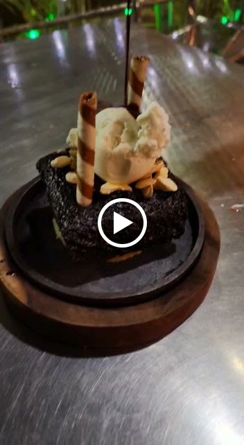 Sizzling brownie