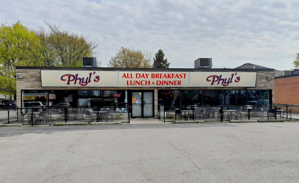 Phyl's All Day Breakfast and Lunch