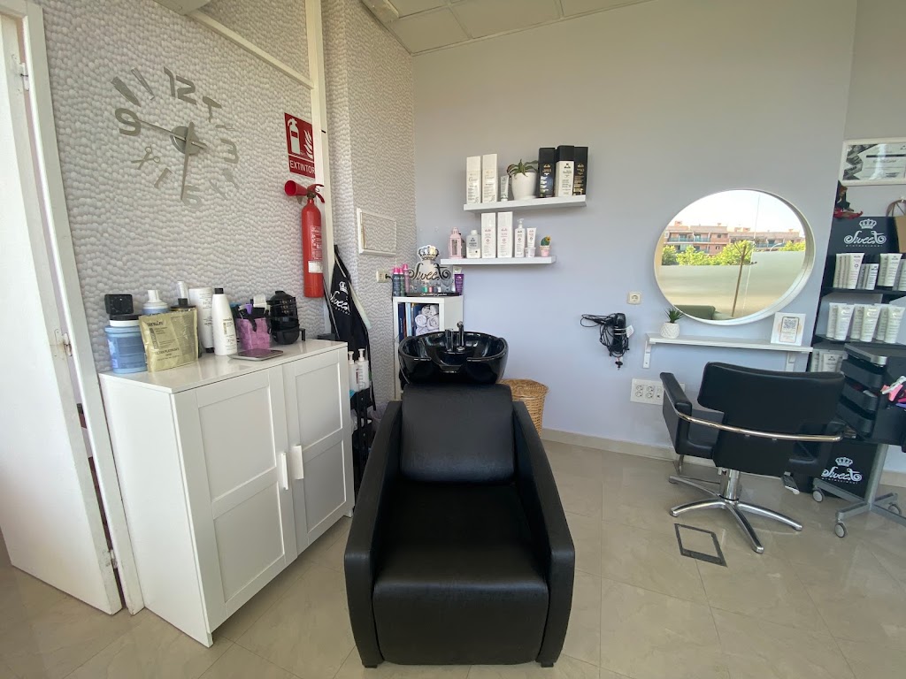 Dea Dama Peluqueria — Interior