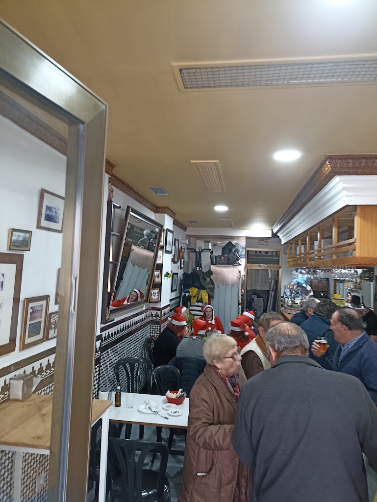 Bar cafeteria la PARA' . Avenida de Andalucia 151coria del Rio — Del propietario