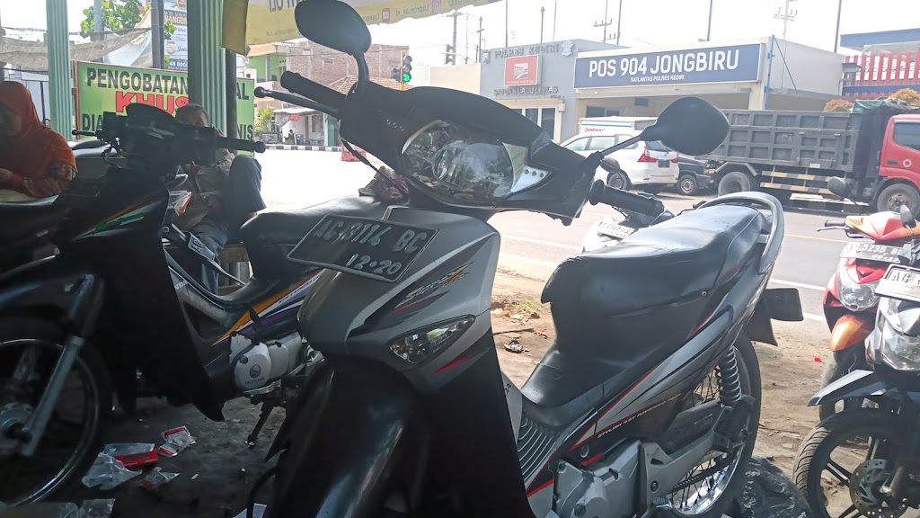 Bengkel Motor Jongbiru