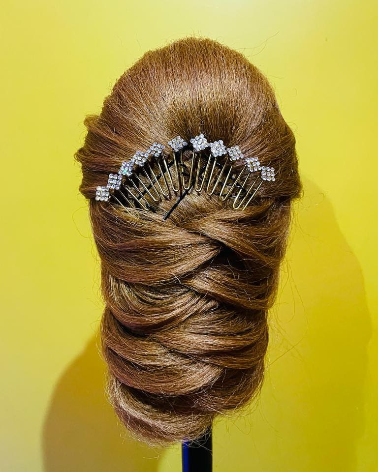 Enthusia Salon Makeup Academy