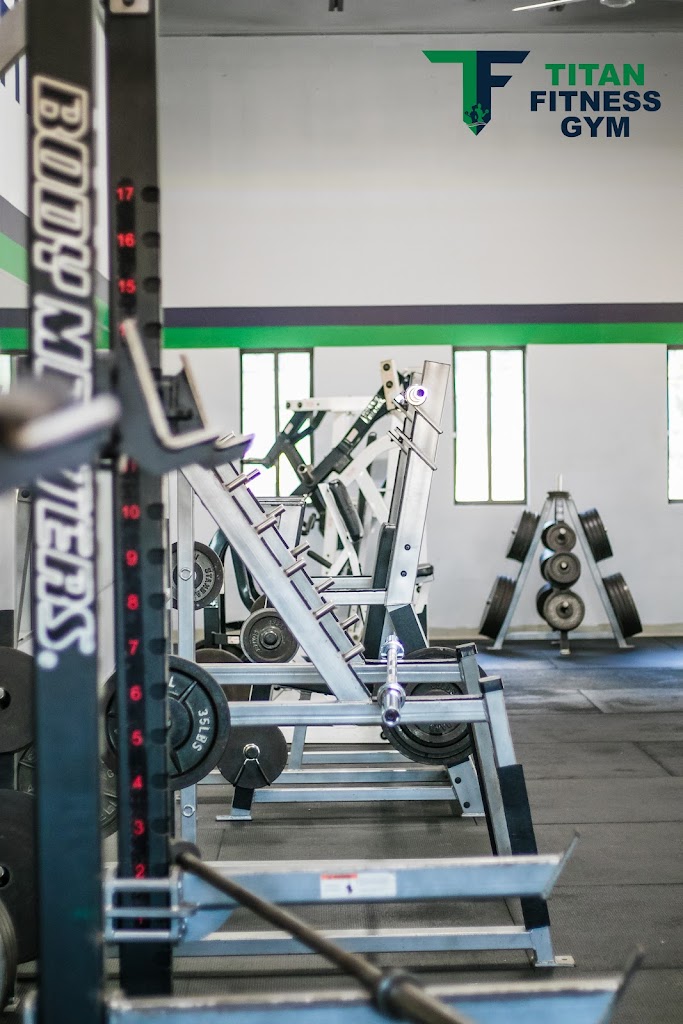 Titan Fitness Gym