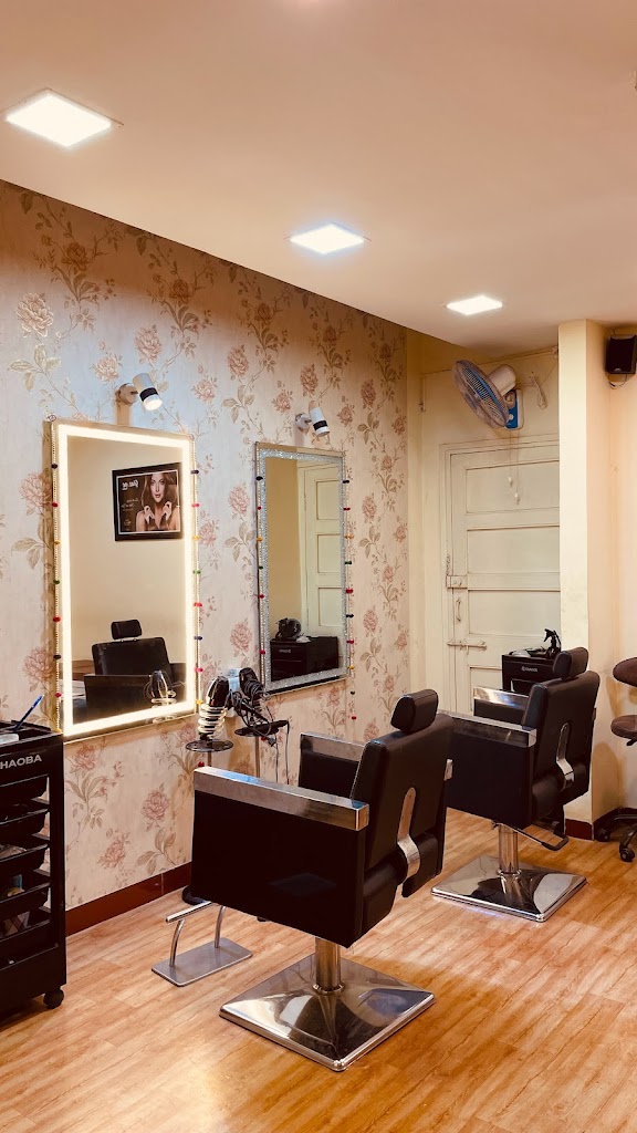 The Queen Beauty Salon Best Salon In Panvel