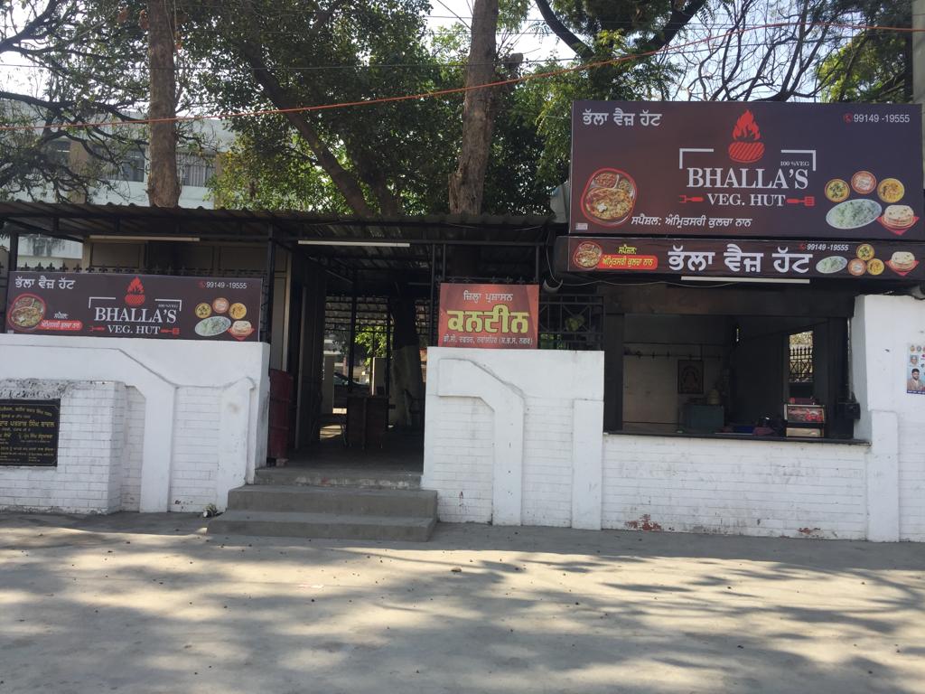 Bhalla Veg Hut