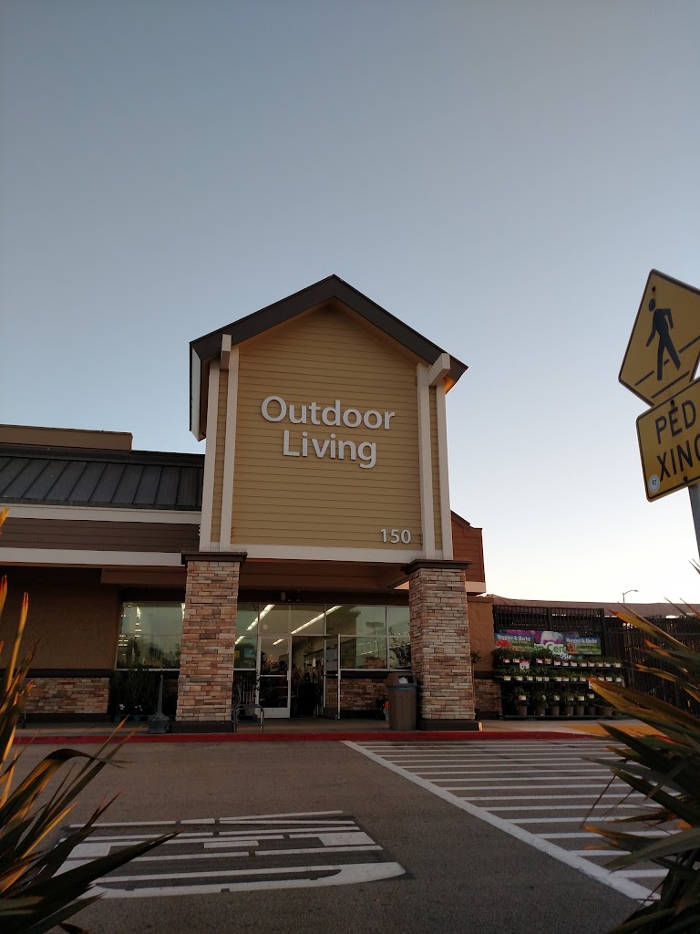 Garden center in Marina
