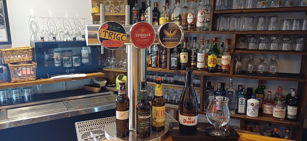 BuleBar — Comida y bebida