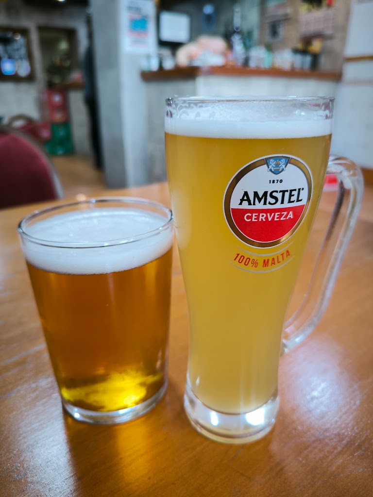 Bendito Bar — Comida y bebida