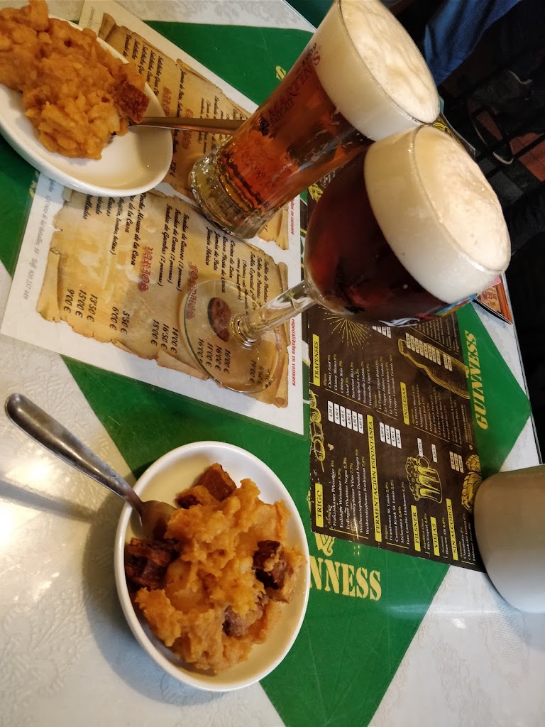 Cerveceria La Ciguena — Carta