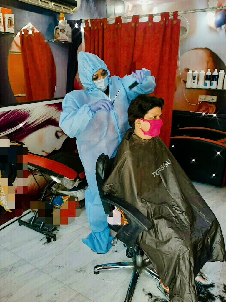 Bhakti Beauty Parlour Only For Ladies