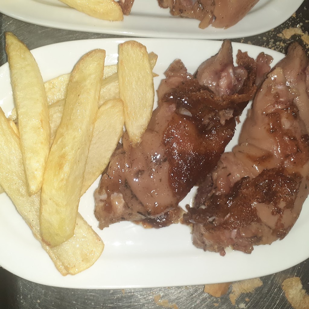 Cafe bar les roques — Papas fritas