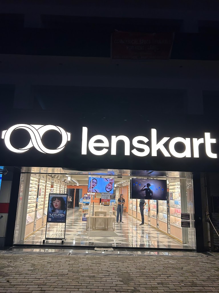 Lenskart Com At New Cantonment Road Dehradun