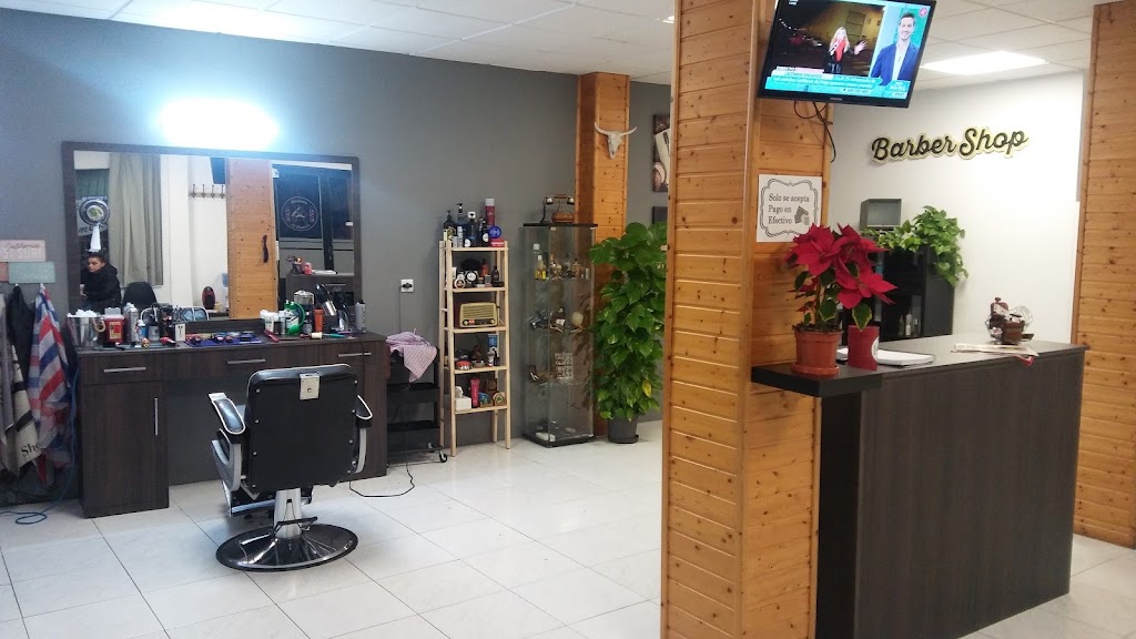 Barberia La Familia — Interior