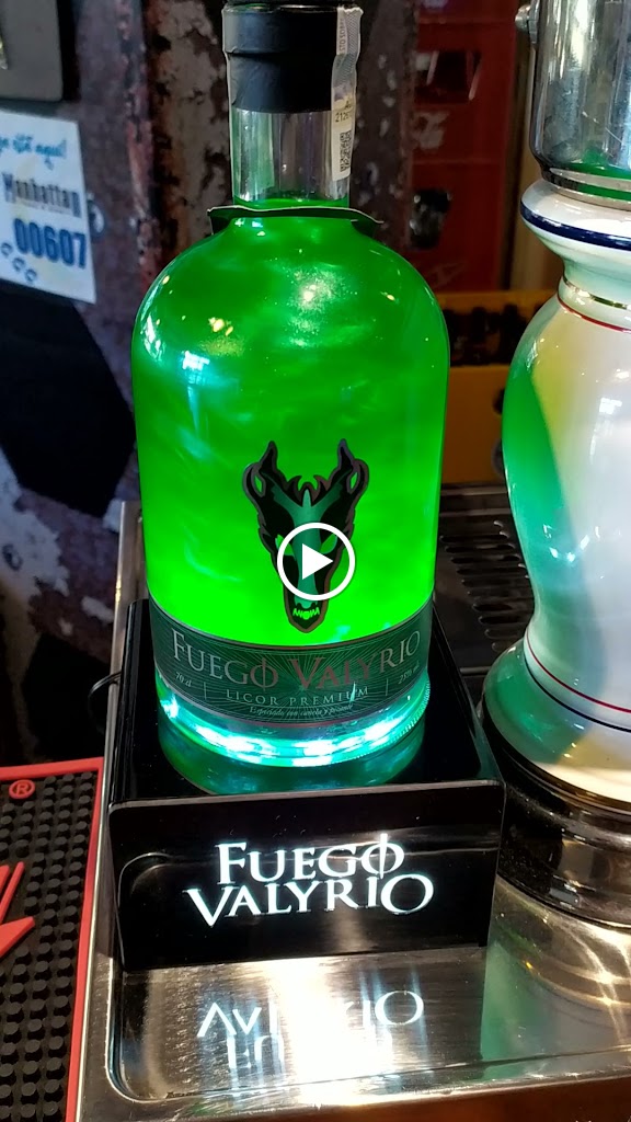 Bar Manhattan Food&Drinks — Videos