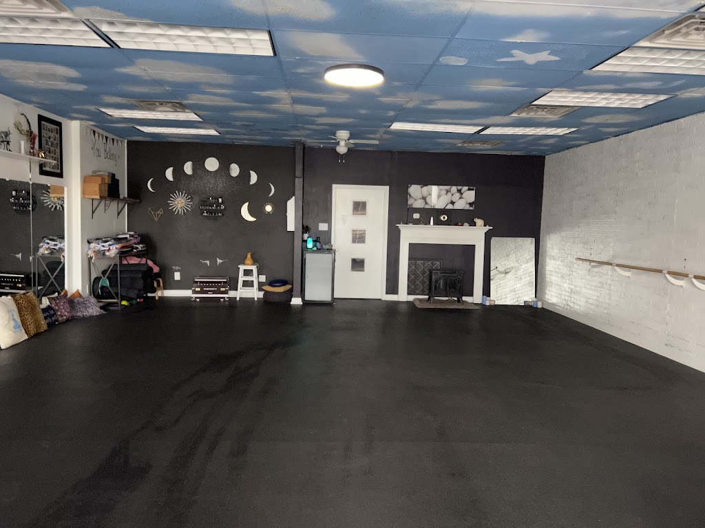  Stardust Yoga Collective