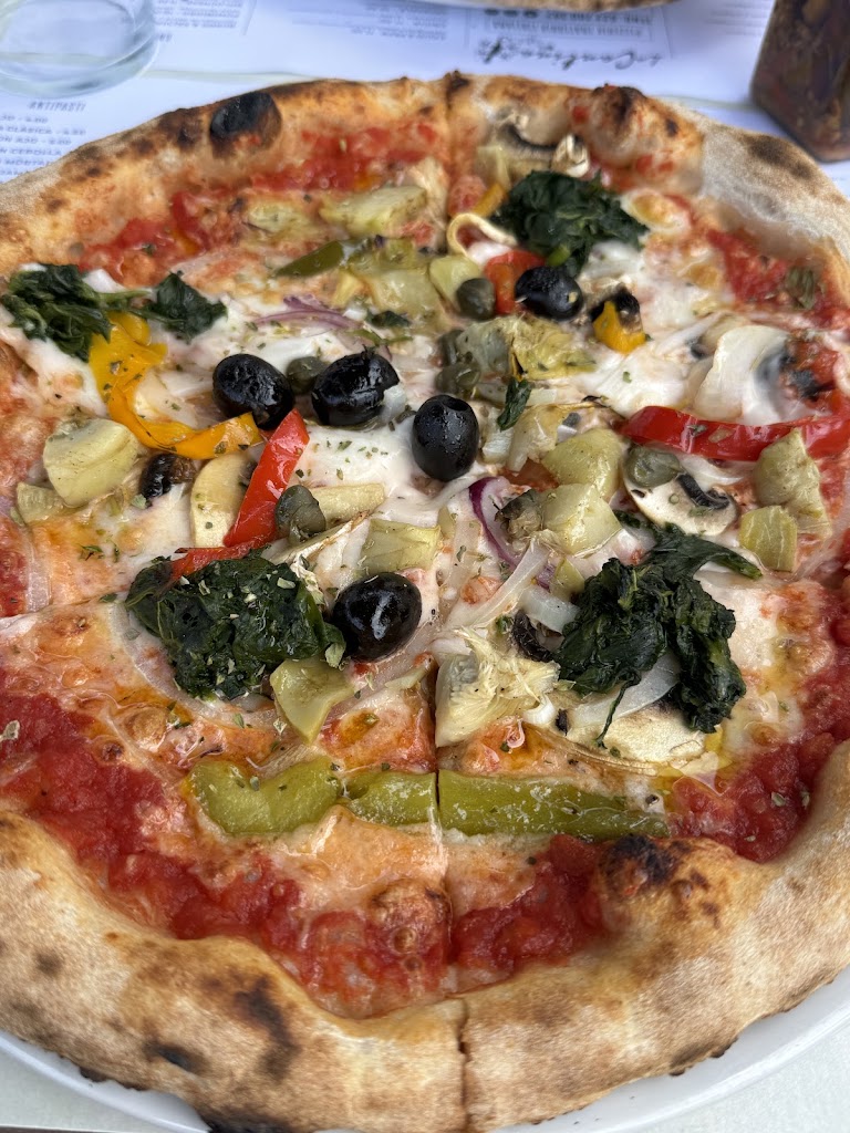 La Cantina del Geco — Comida y bebida