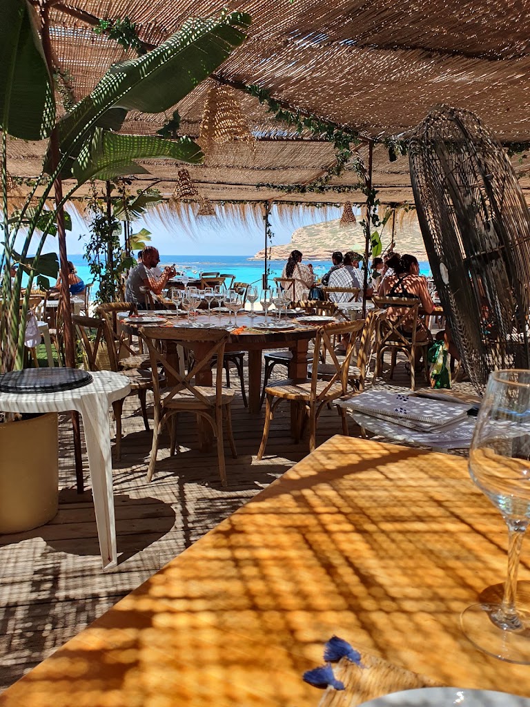 Restaurante S'Illa Des Bosc — Ambiente