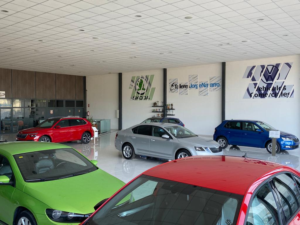 Talleres Jorge Navarro S. L. — Del propietario