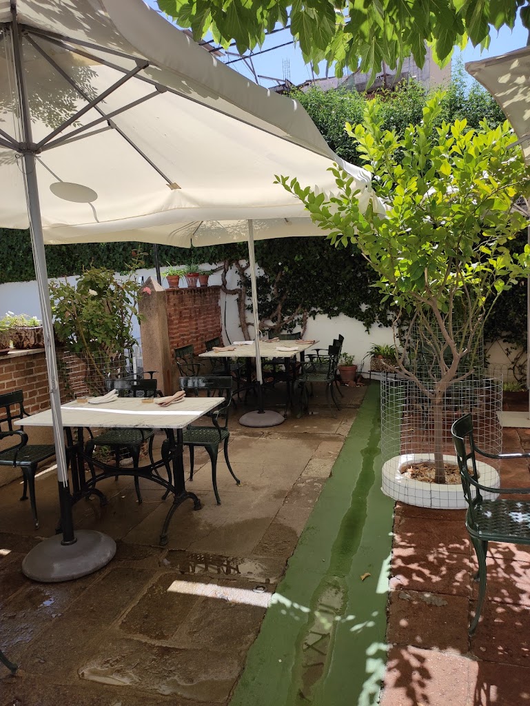 La Taberna Del Loco — Ambiente