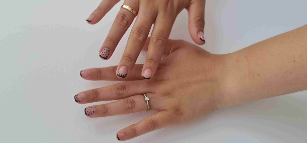 Estetica Silvia Merino — Manicura