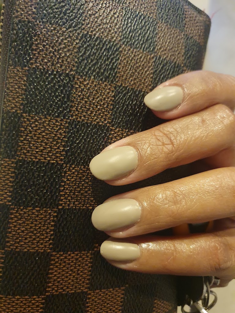 Centro de Estetica Inma Fernandez — Manicura