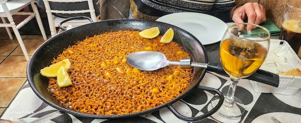 La Bodegueta de Julia — Paella