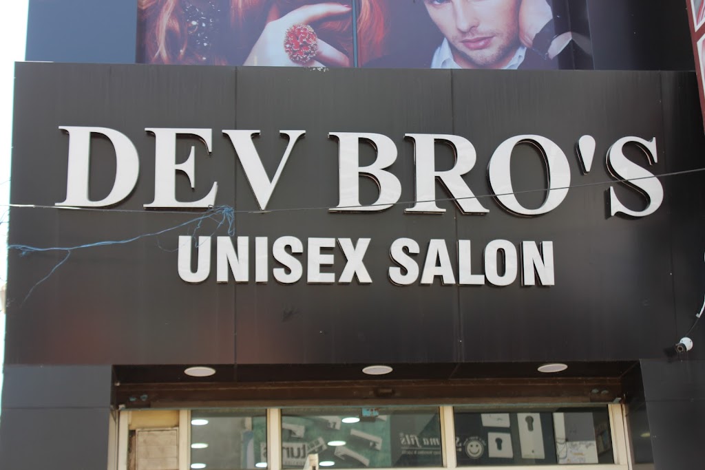 Dev Bros Unisex Salon Bridal Makeup Artist Hair Salon Hydra Facial Salon Academy Best Unisex Salon In Moga