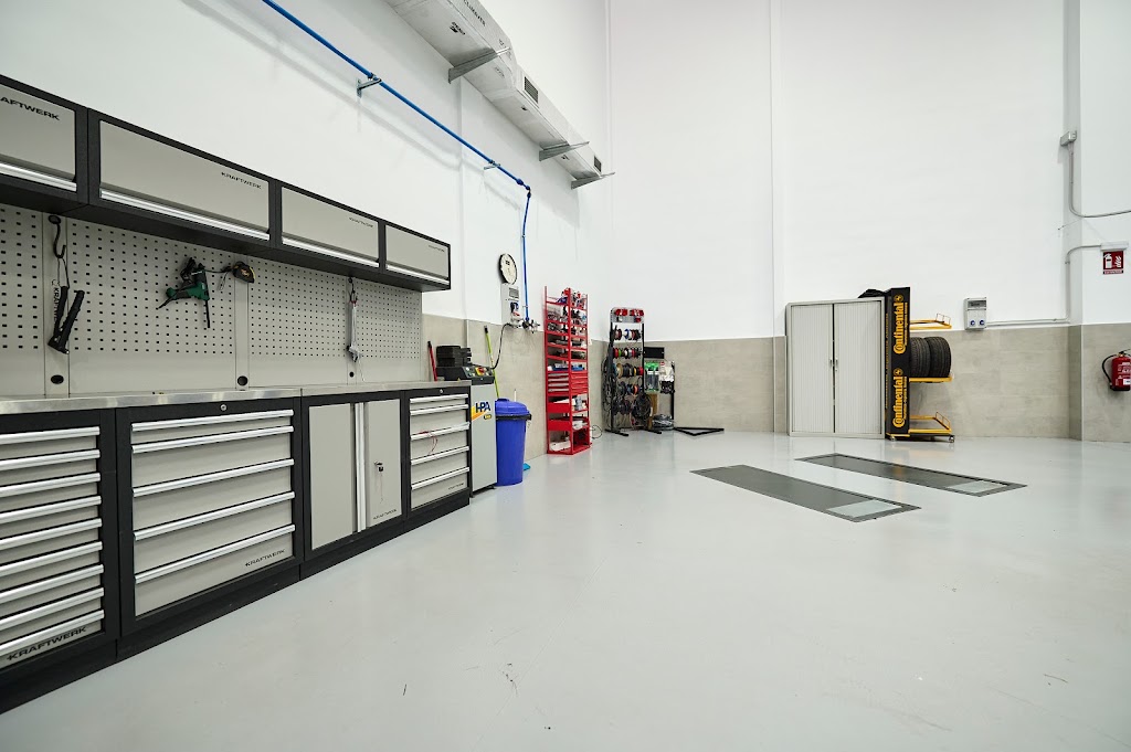Enganches Linero — Interior