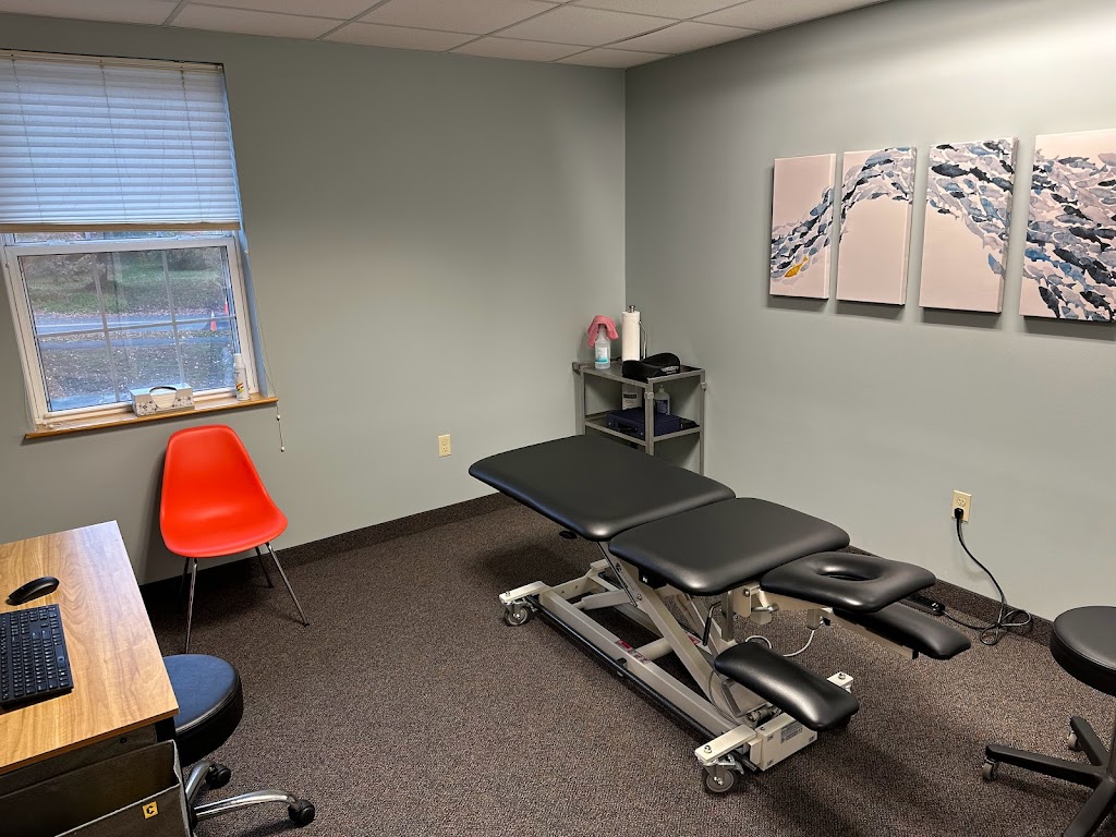 Chiropractor in Hadley