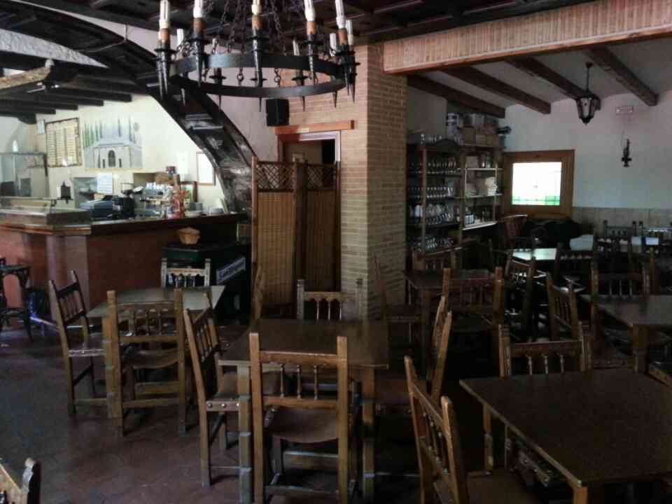 Meson Real Cortijo de San Isidro — Ambiente