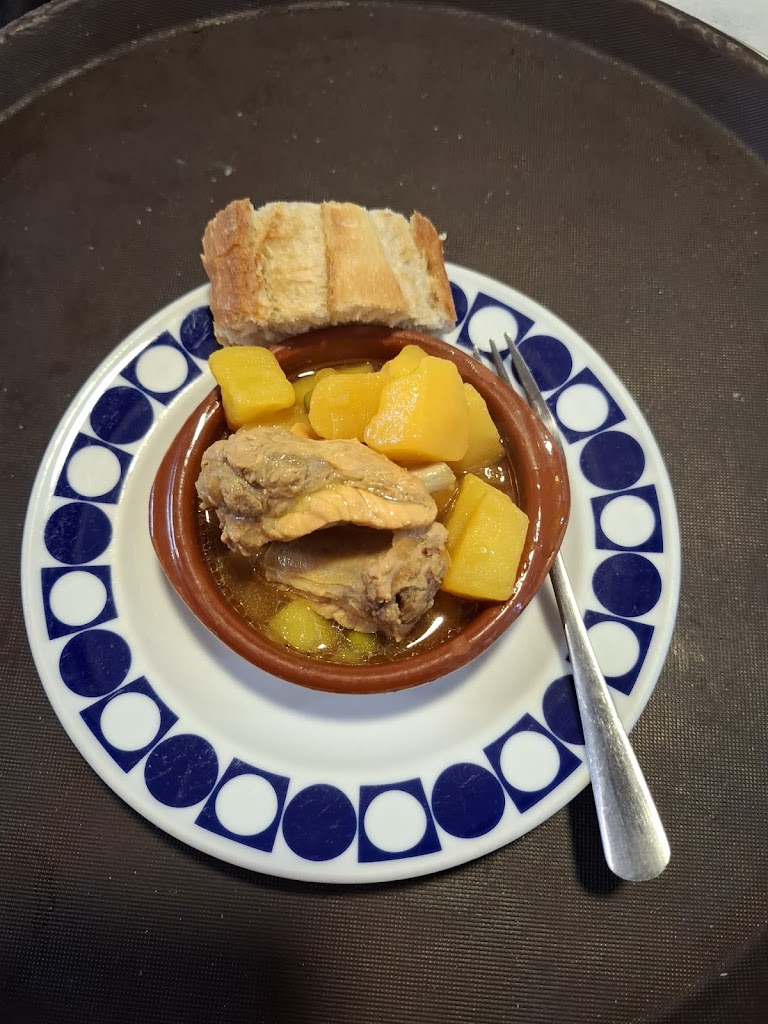 Cafeteria Anamar — Comida y bebida