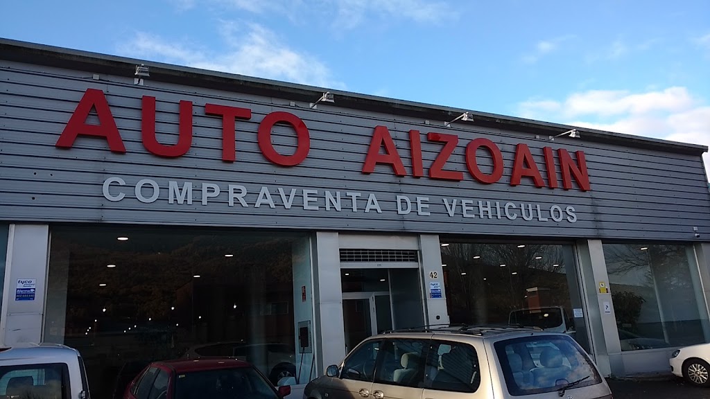 Auto Aizoain — Exterior