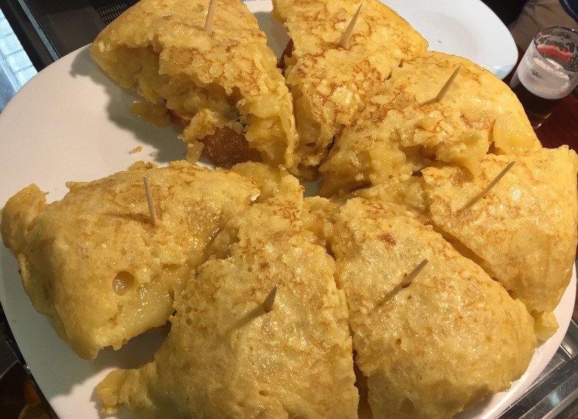 Bar Nashville Bilbao — Comida y bebida