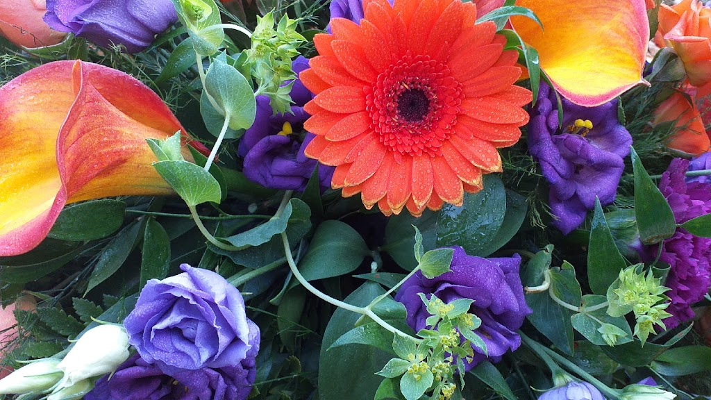 Blooming Useful Floral Art & Design