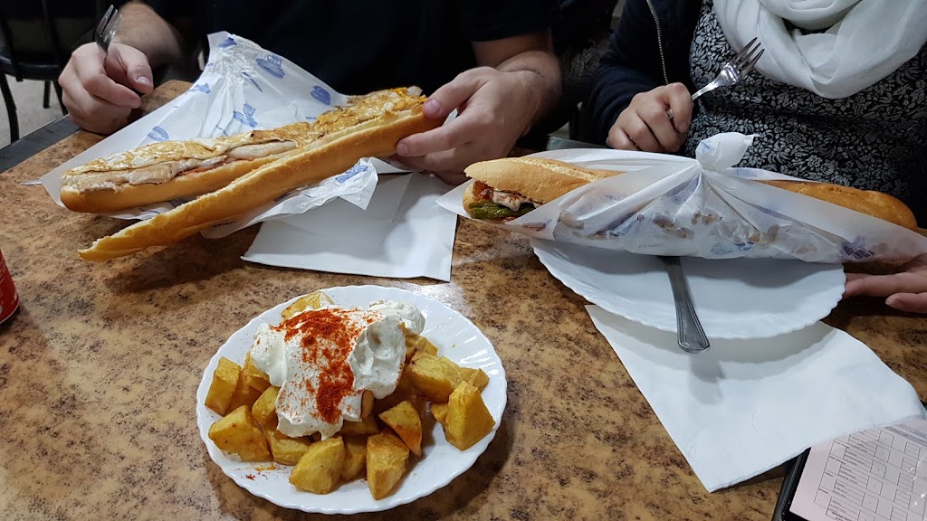 BAR La PERGOLA — Baguette