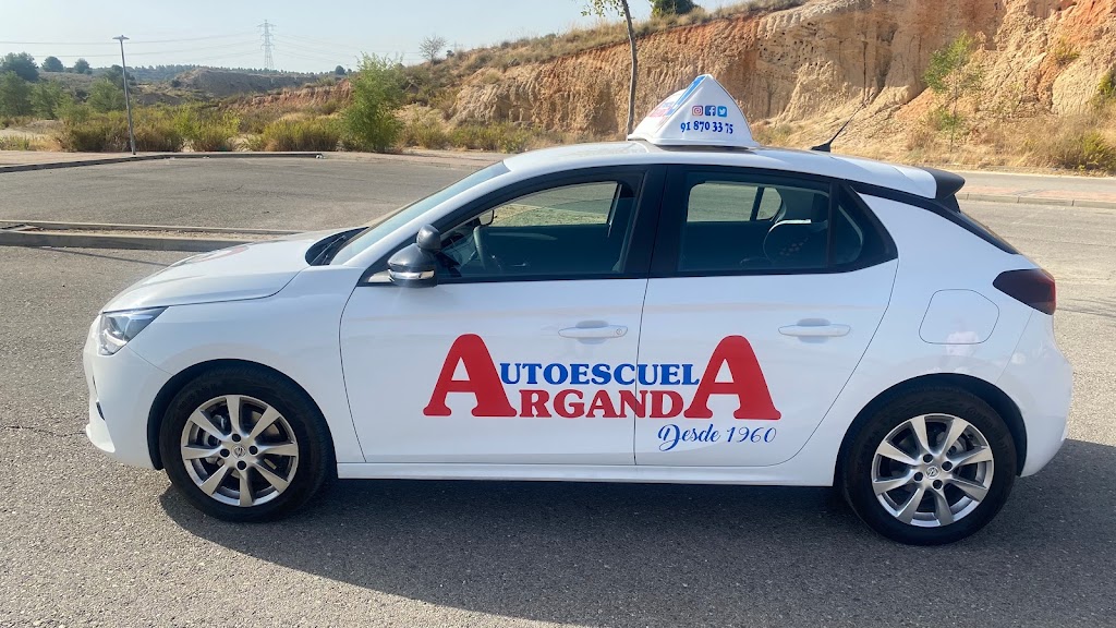 Autoescuela Arganda, S.L — Del propietario