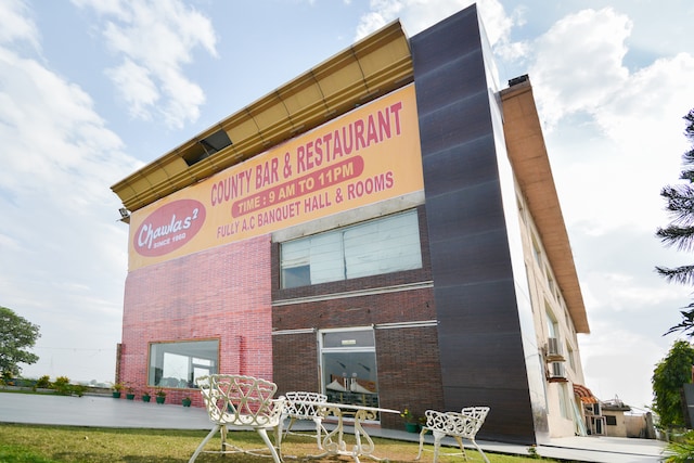 Capital O 66127 County Bar Restaurant