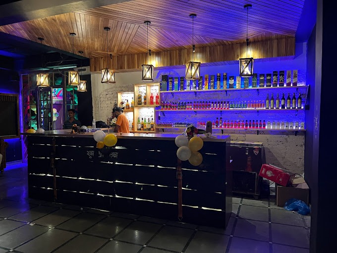 The Republic Resto Lounge